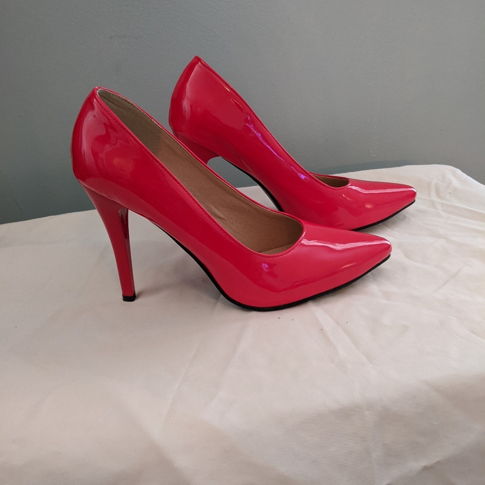 Red patent leather high heels